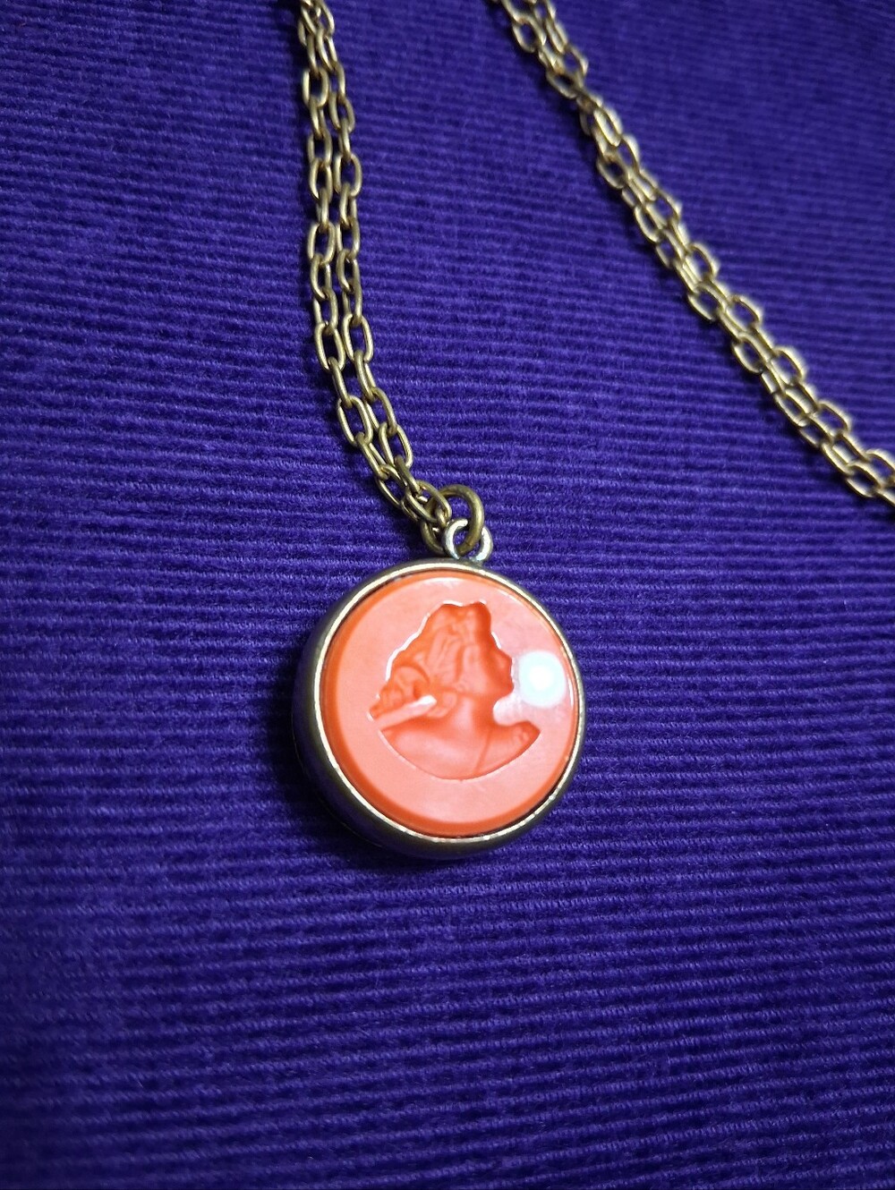 Vintage EXTASIA Intaglio Cameo Necklace Orange Coral Opaque Glass Artisan Made - Picture 6 of 14